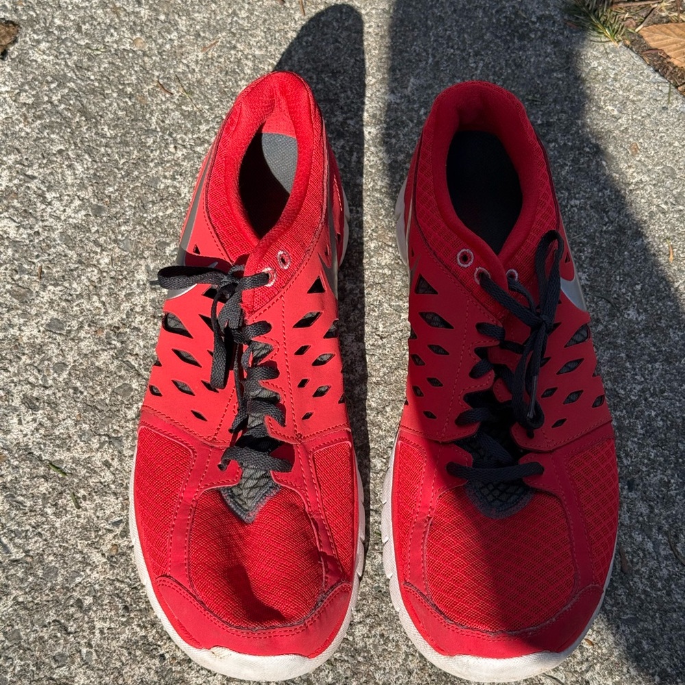 Nike Men's Red Athletic Sneakers with Black Accents
